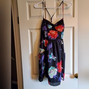 American Eagle floral dress with pockets size M